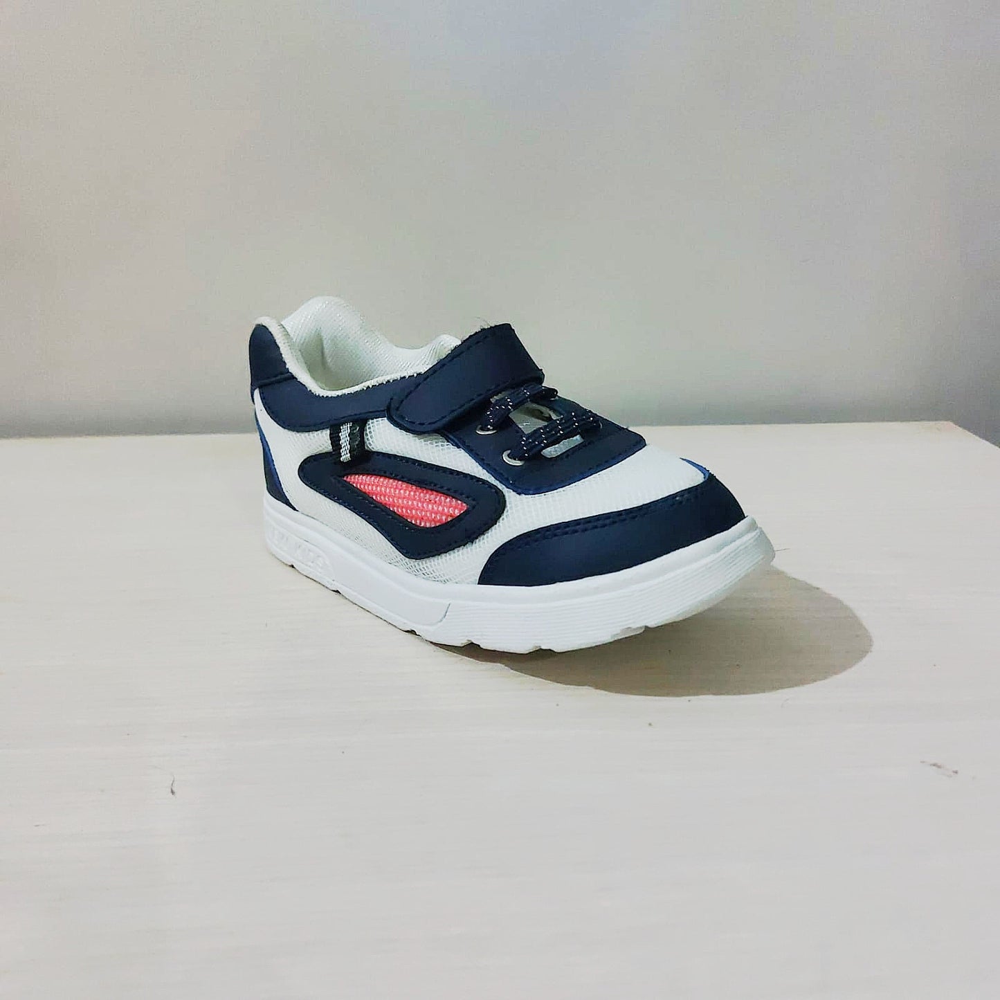 New Kids Navy & White Mesh Sneakers for Boys